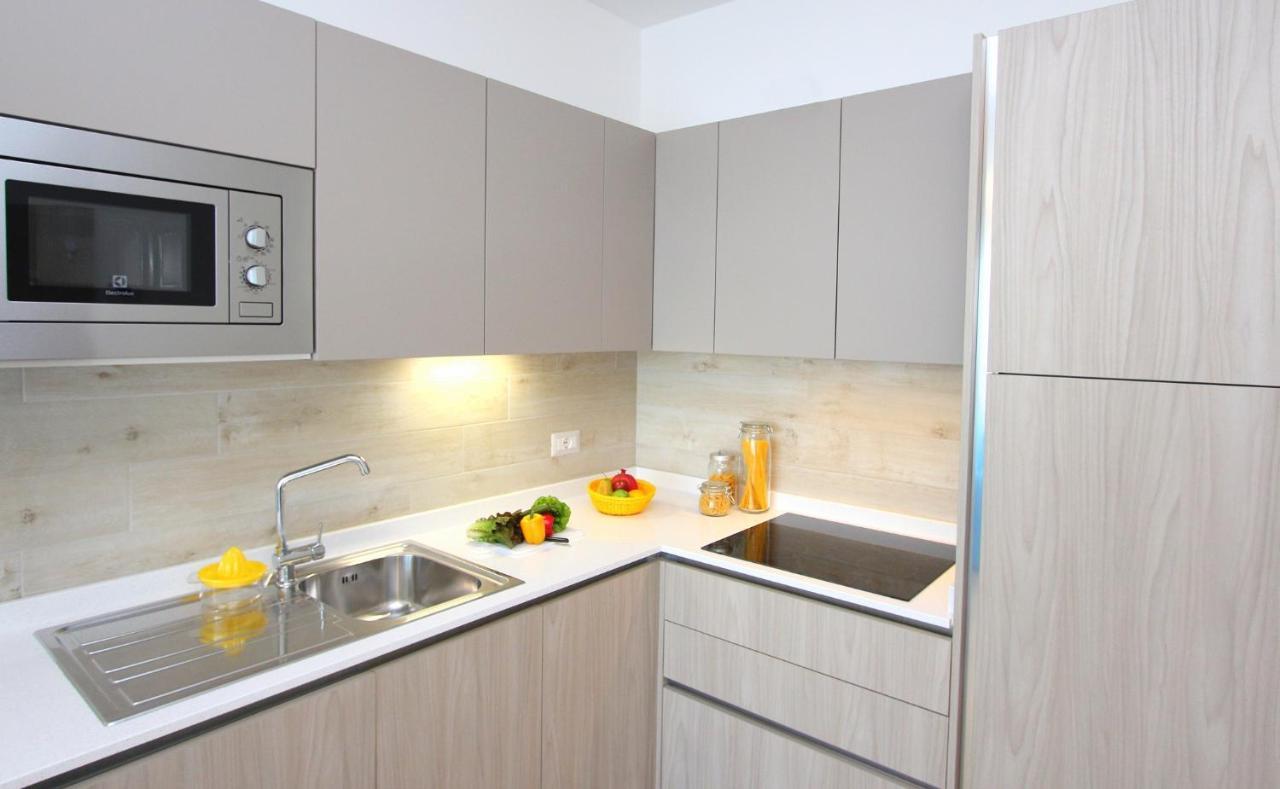 Meris Bibione Exterior photo